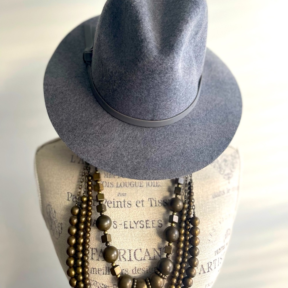 Ladies Wool Fadora